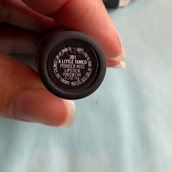 MAC Powder Kiss Lipstick in A Little Tamed, NIB - Picture 9 of 9